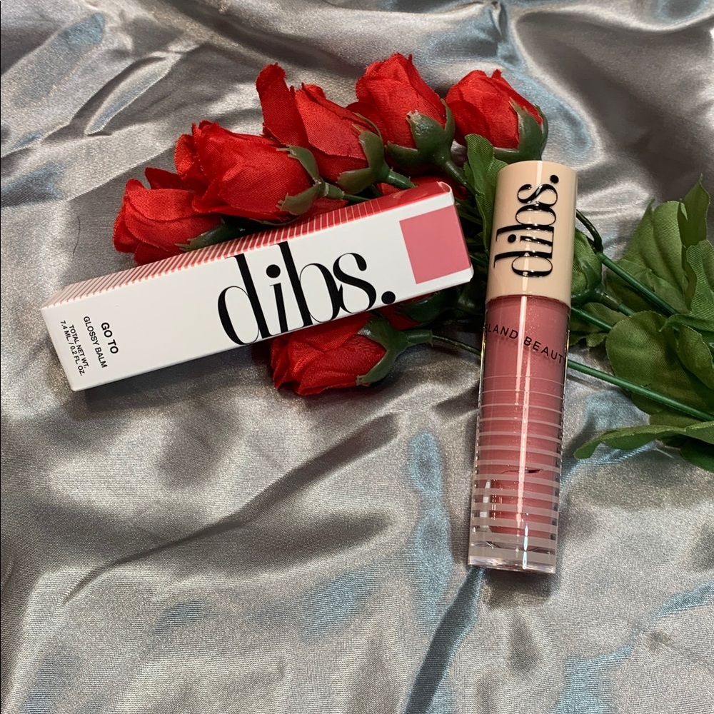 🌹 dibs. Go-To Glossy Balm “EFFORTLESS PINK” New In Box
